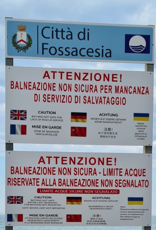 Cartelli di sicurezza anche in Ucraino sulla spiaggia di Fossacesia